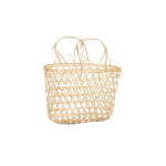 Cestita de Bambú con Asa Ulu, 33 cm de largo x 16 cm de ancho x 21/32 cm de alto (cesta/asa).